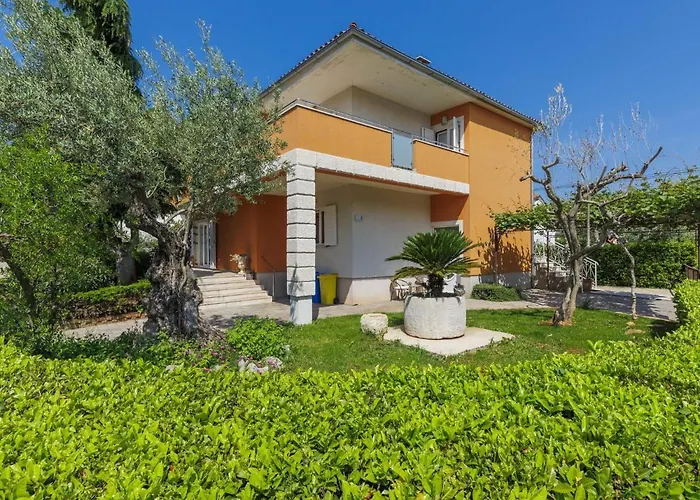 Apartment Villa Alba-2 By Interhome