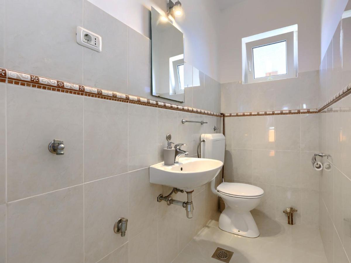 Alba-2 By Interhome Apartment Umag