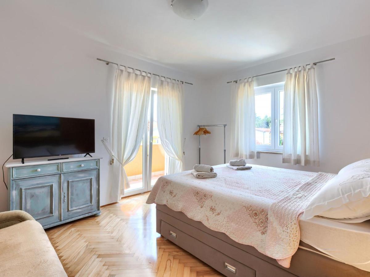Alba-2 By Interhome Apartmán *